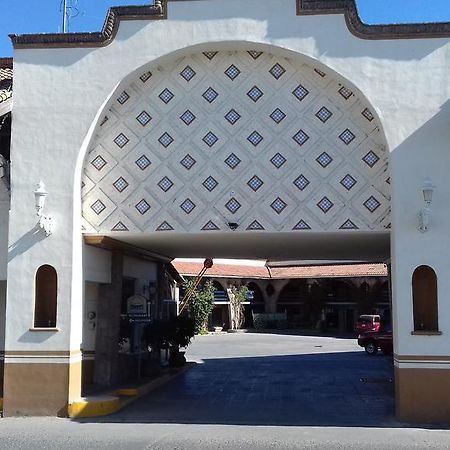 Hotel Los Arcos Durango Bagian luar foto