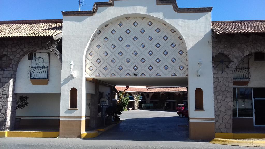 Hotel Los Arcos Durango Bagian luar foto